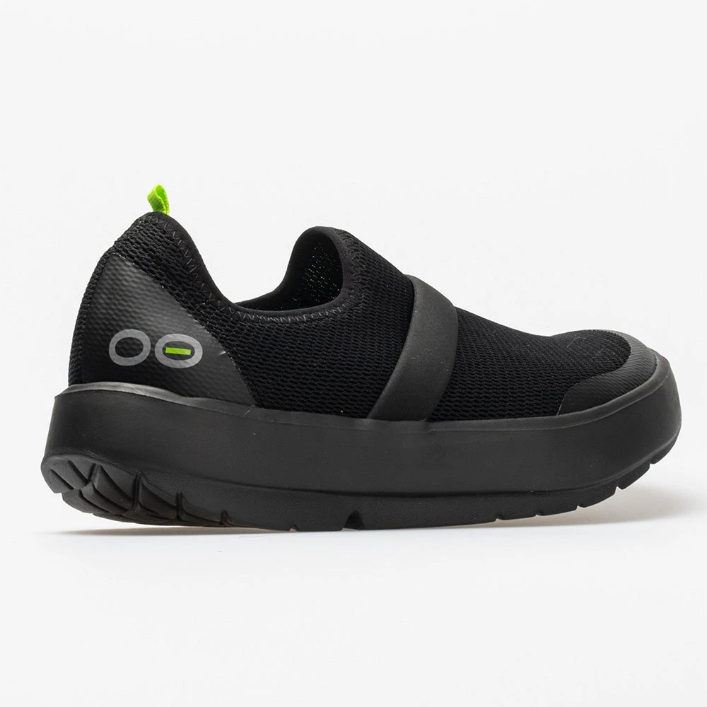 OOFOS OOmg Low Women's Black/Black 8 OOFOS OOmg Low Women's Black/Black - Image 6